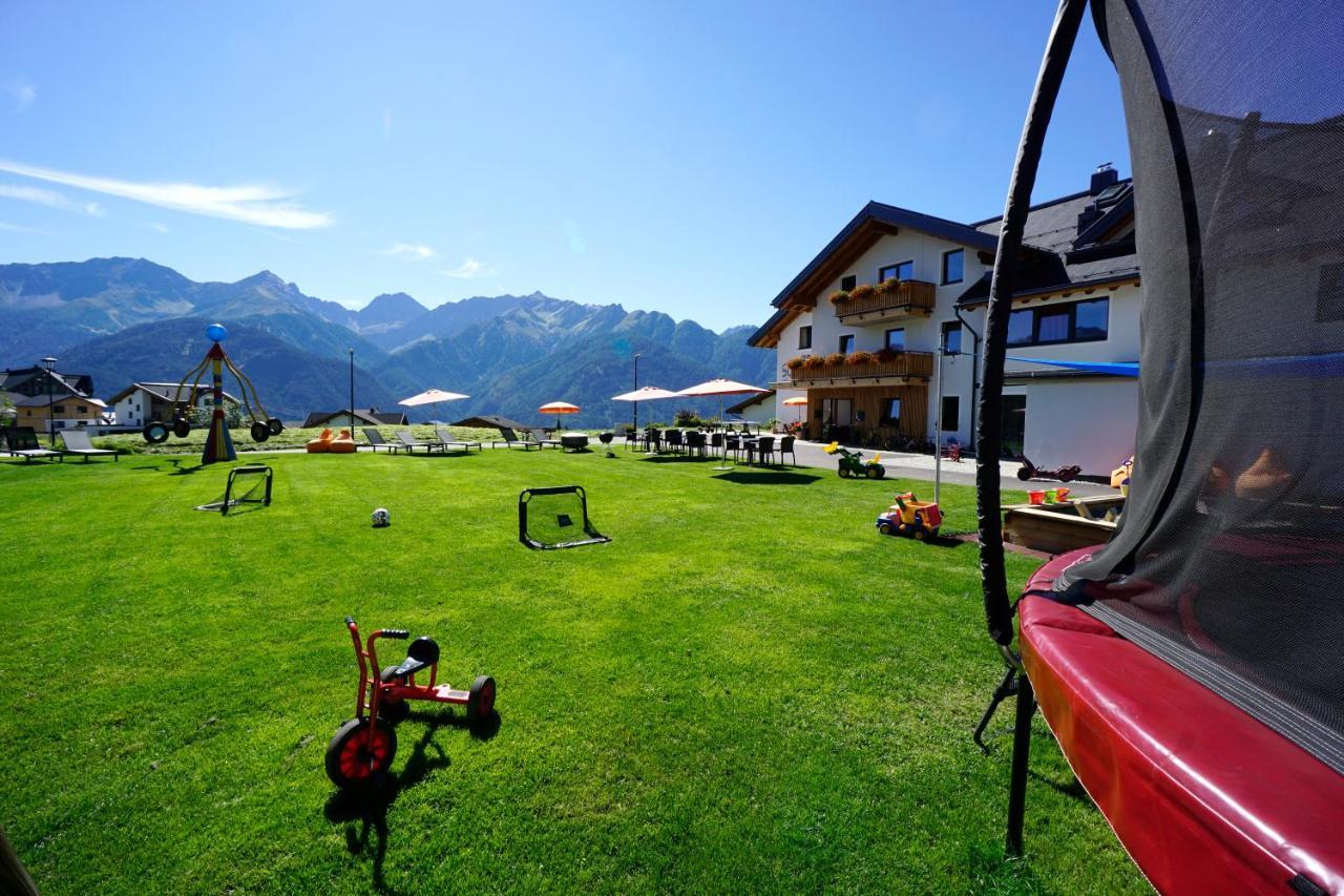 Apart-Hotel Dreisonnenhof Fiss Luaran gambar